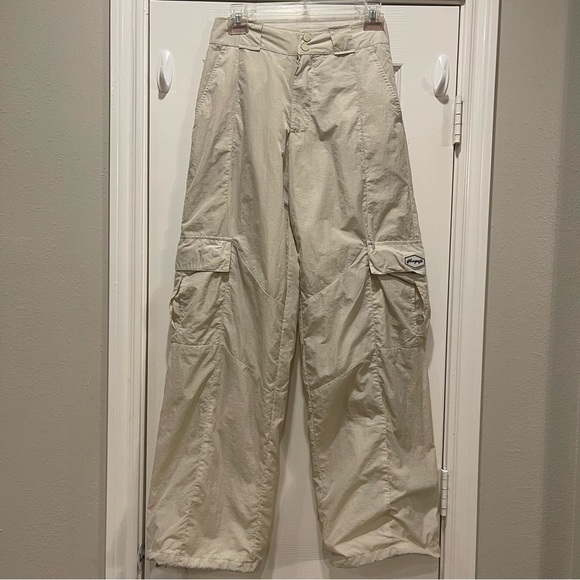 Young LA Womens Retro Cargo Joggers W222 Size Small Beige Pockets Parachute - Picture 2 of 12
